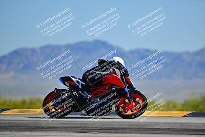 media/Mar-25-2024-Moto Forza (Mon) [[8d4319bd68]]/4-Novice Group/Session 2 (Turn 9 Side)/